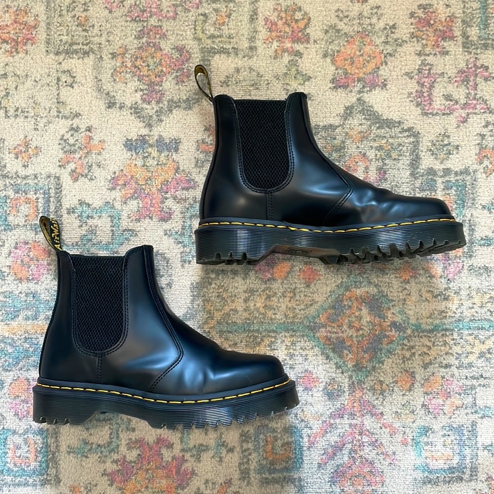 Dr. Martens Chelsea Boot Bex Smooth- Womens 7